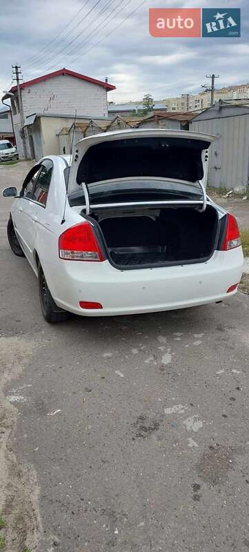 Седан Kia Cerato 2008 в Львові