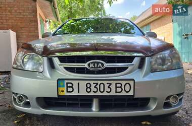 Хетчбек Kia Cerato 2006 в Гадячі