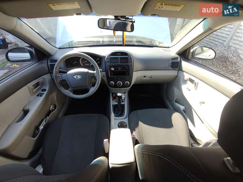 Седан Kia Cerato 2007 в Киеве