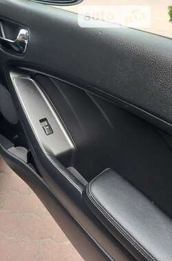 Седан Kia Cerato 2013 в 