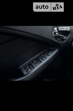 Седан Kia Cerato 2013 в 