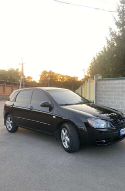 Хэтчбек Kia Cerato 2005 в Кропивницком