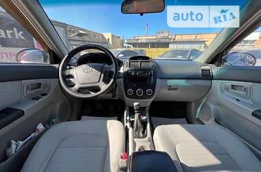 Седан Kia Cerato 2007 в Запорожье