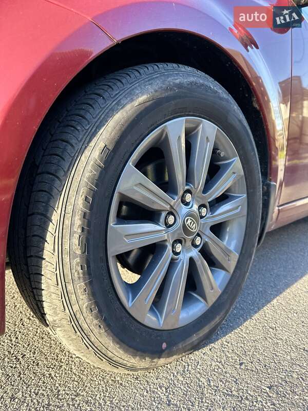 Купе Kia Cerato 2011 в Хмельницком