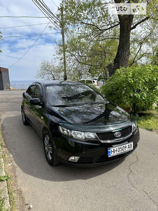 Седан Kia Cerato 2009 в Одесі