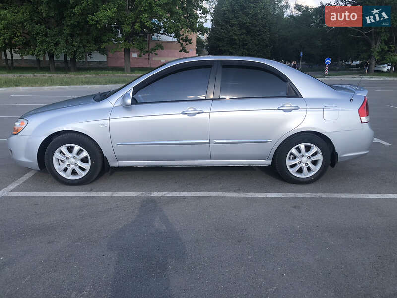 Седан Kia Cerato 2007 в Кропивницькому