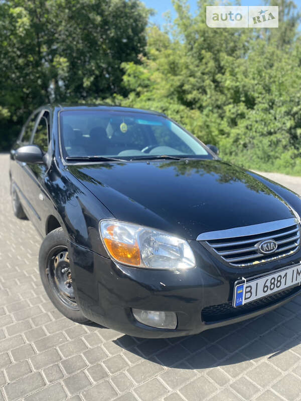 Седан Kia Cerato 2008 в Семеновке