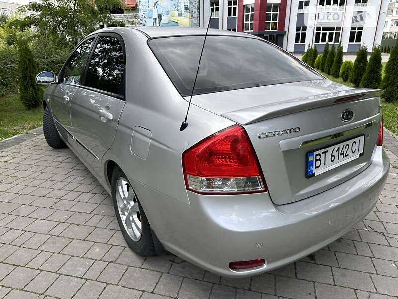 Седан Kia Cerato 2008 в Николаеве