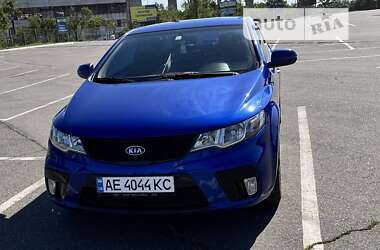 Купе Kia Cerato 2011 в Кривому Розі