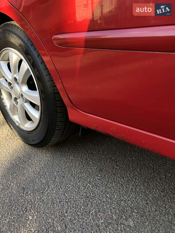Седан Kia Cerato 2008 в Киеве