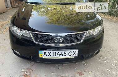 Седан Kia Cerato 2012 в Харькове