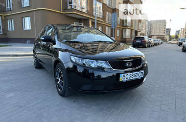 Седан Kia Cerato 2009 в Львові