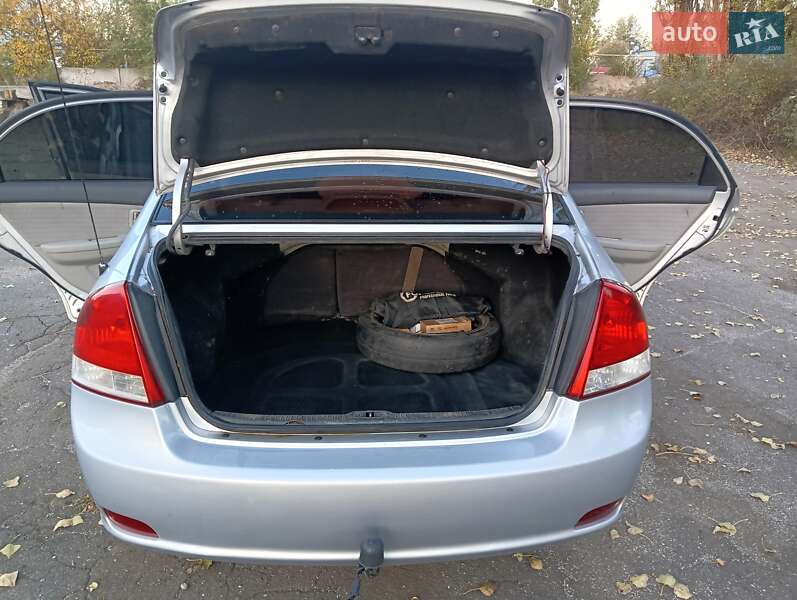 Седан Kia Cerato 2006 в Баштанке