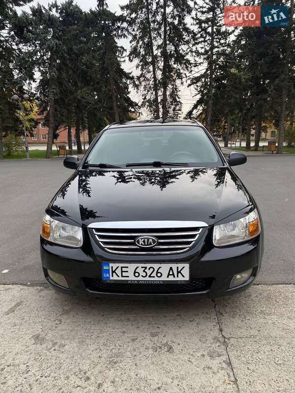 Седан Kia Cerato 2006 в Днепре