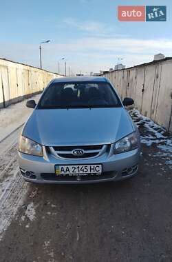 Хэтчбек Kia Cerato 2006 в Киеве