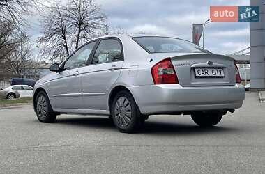 Седан Kia Cerato 2006 в Киеве