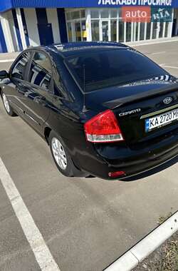 Седан Kia Cerato 2007 в Києві