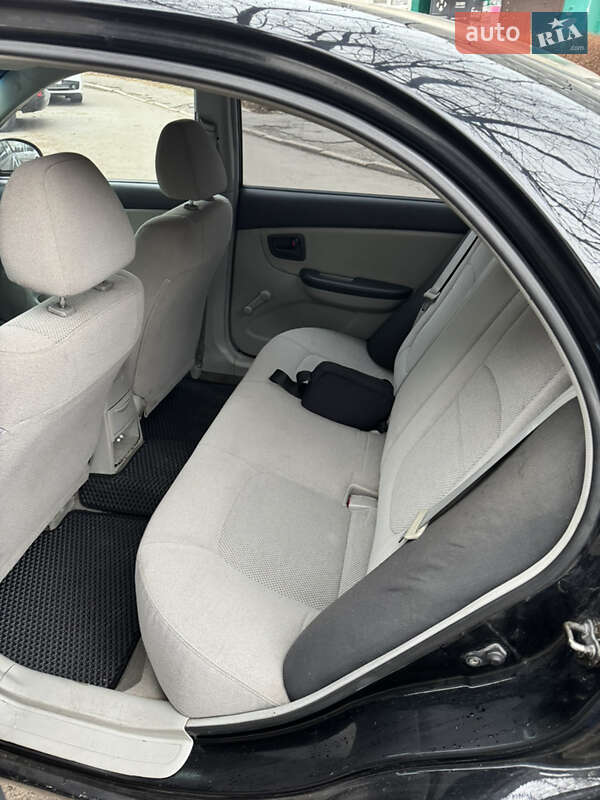 Седан Kia Cerato 2006 в Белой Церкви