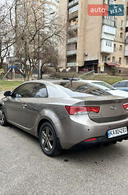 Купе Kia Cerato 2009 в Києві