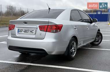 Седан Kia Cerato 2009 в Запоріжжі