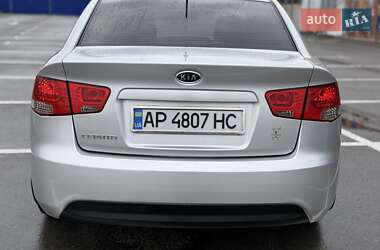 Седан Kia Cerato 2009 в Запоріжжі