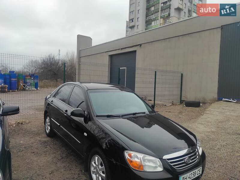 Седан Kia Cerato 2006 в Костянтинівці