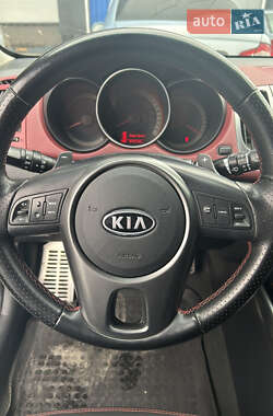 Купе Kia Cerato 2011 в Киеве