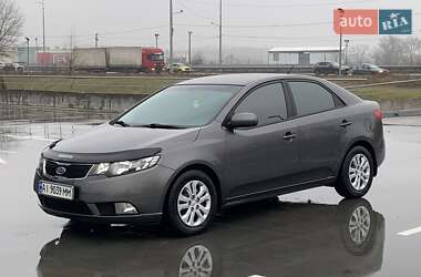 Седан Kia Cerato 2012 в Києві