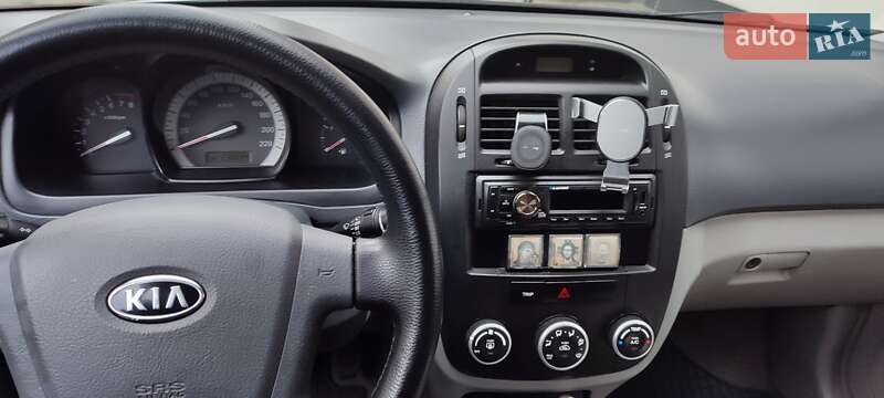 Седан Kia Cerato 2007 в Луцьку