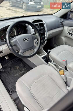 Седан Kia Cerato 2007 в 