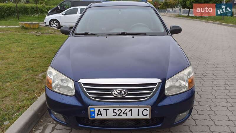 Седан Kia Cerato 2007 в Ивано-Франковске