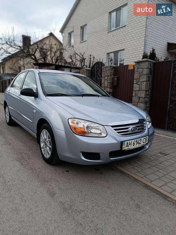 Седан Kia Cerato 2007 в Виннице