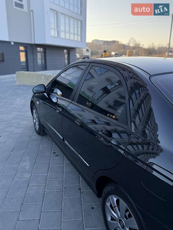 Седан Kia Cerato 2007 в Трускавце