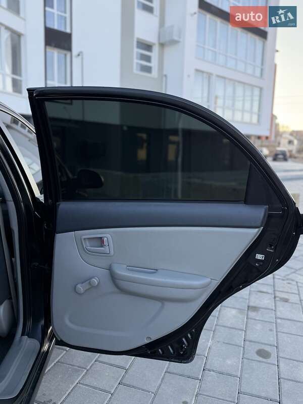 Седан Kia Cerato 2007 в Трускавце