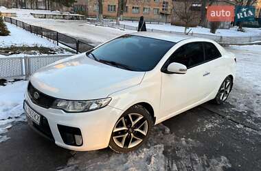 Купе Kia Cerato 2010 в Киеве