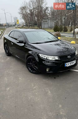 Купе Kia Cerato 2010 в Києві