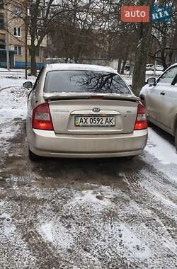 Седан Kia Cerato 2006 в Харкові