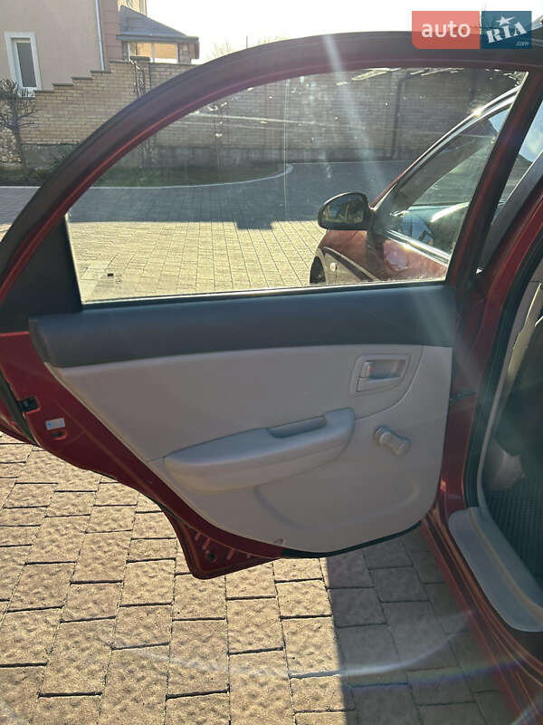 Седан Kia Cerato 2008 в Львові