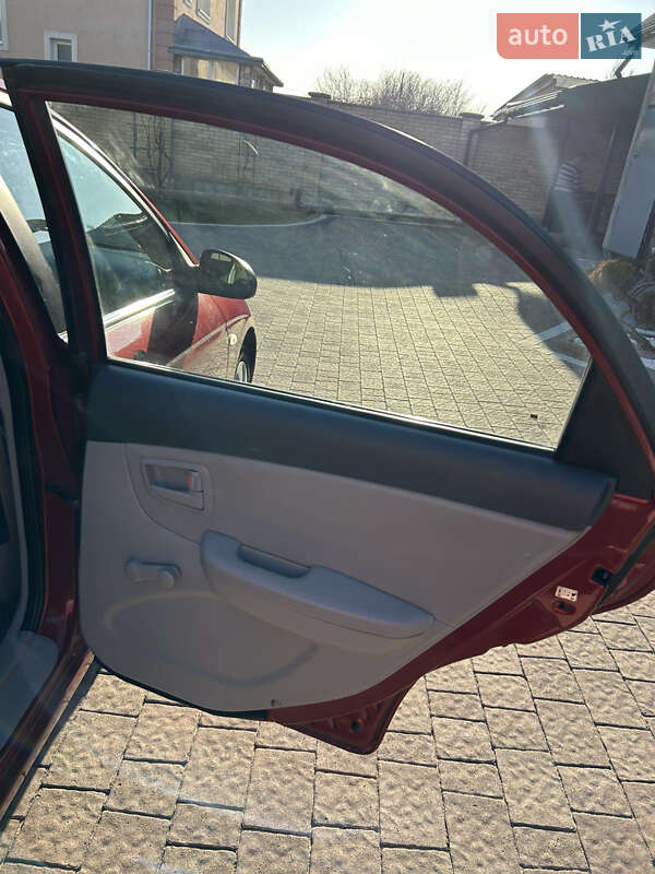 Седан Kia Cerato 2008 в Львові