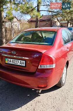 Седан Kia Cerato 2007 в Долинській