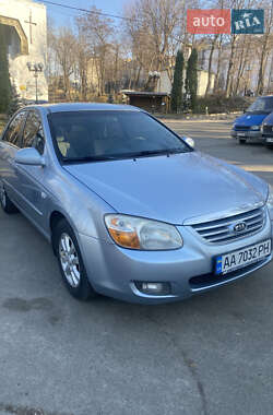 Седан Kia Cerato 2006 в Киеве