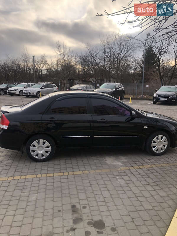 Седан Kia Cerato 2006 в Львові