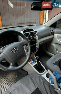 Седан Kia Cerato 2008 в 
