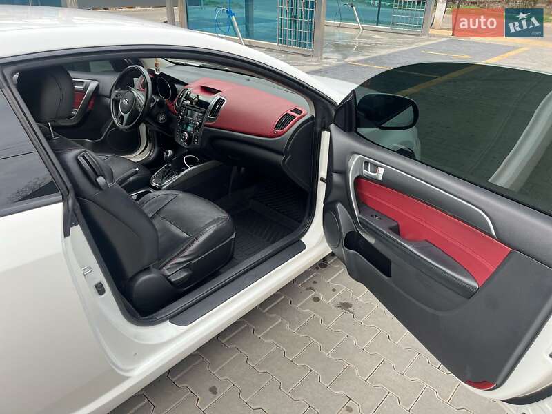 Седан Kia Cerato 2012 в Одессе