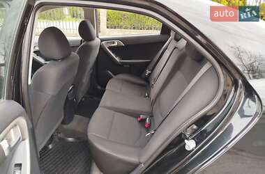 Седан Kia Cerato 2009 в 