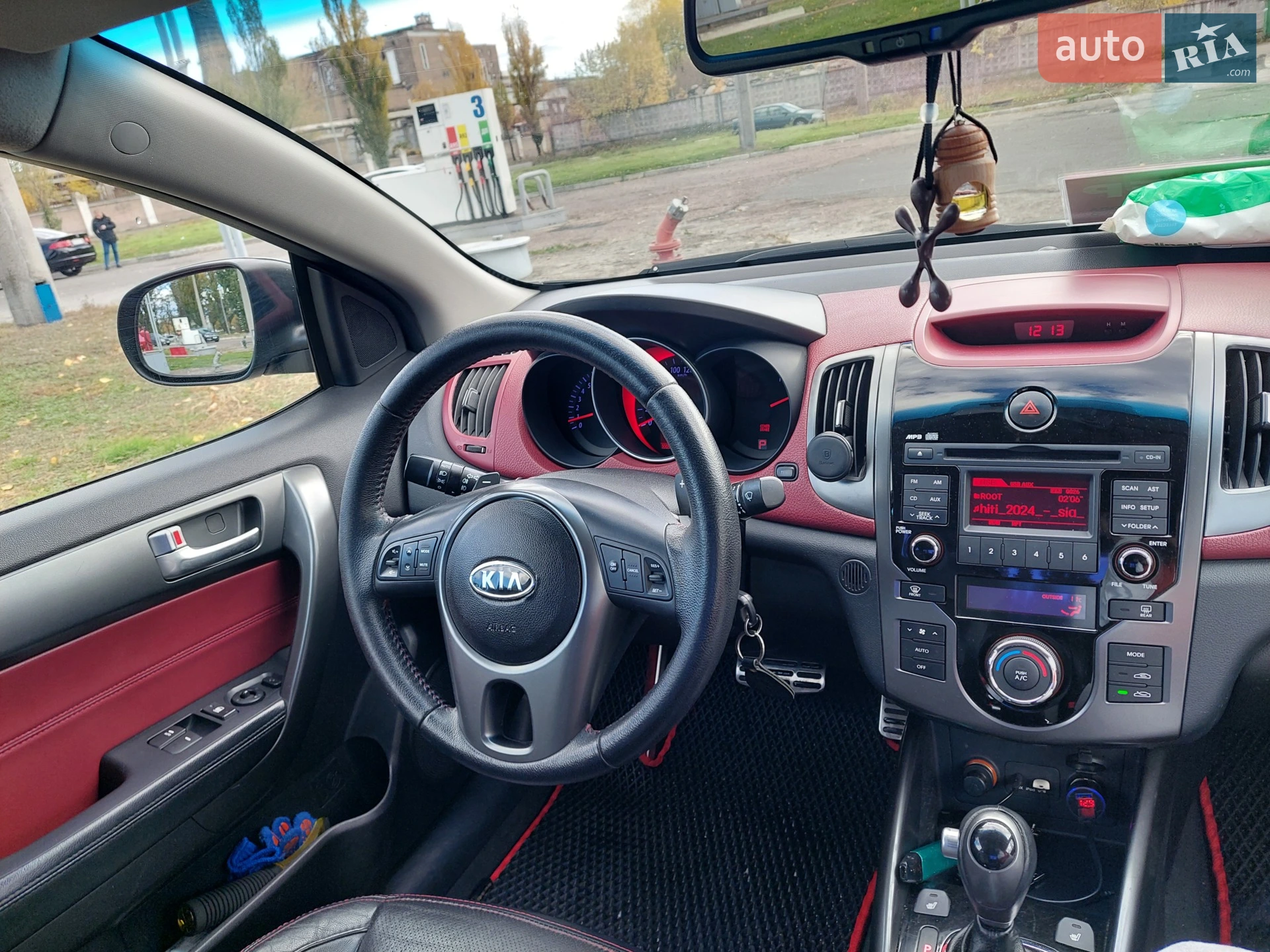 2011 Kia Cerato - мініатюра 9
