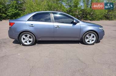 Седан Kia Cerato 2009 в 