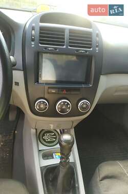 Седан Kia Cerato 2008 в 