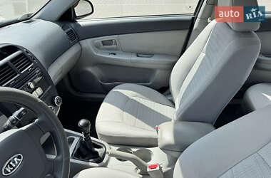 Седан Kia Cerato 2008 в 