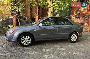 Седан Kia Cerato 2008 в 